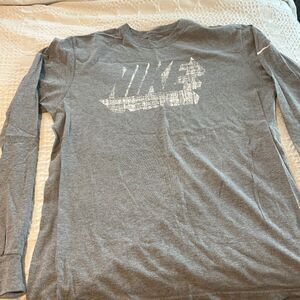 NIKE Longsleeve Tee! Size Large